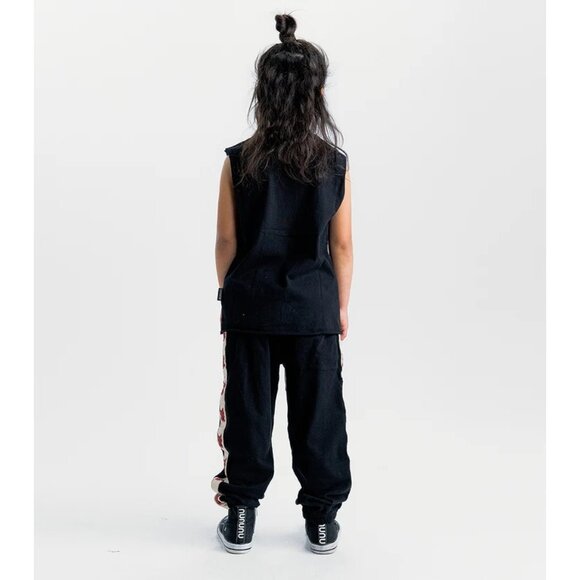 Nununu Watch Out Sleeveless Shirt in Black - Picture 3 of 5